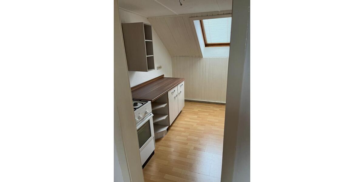 Etagenwohnung Lenzen (Elbe) - 2 Zimmer, 50 m&sup2;, 275&euro; | Angebot:23280537