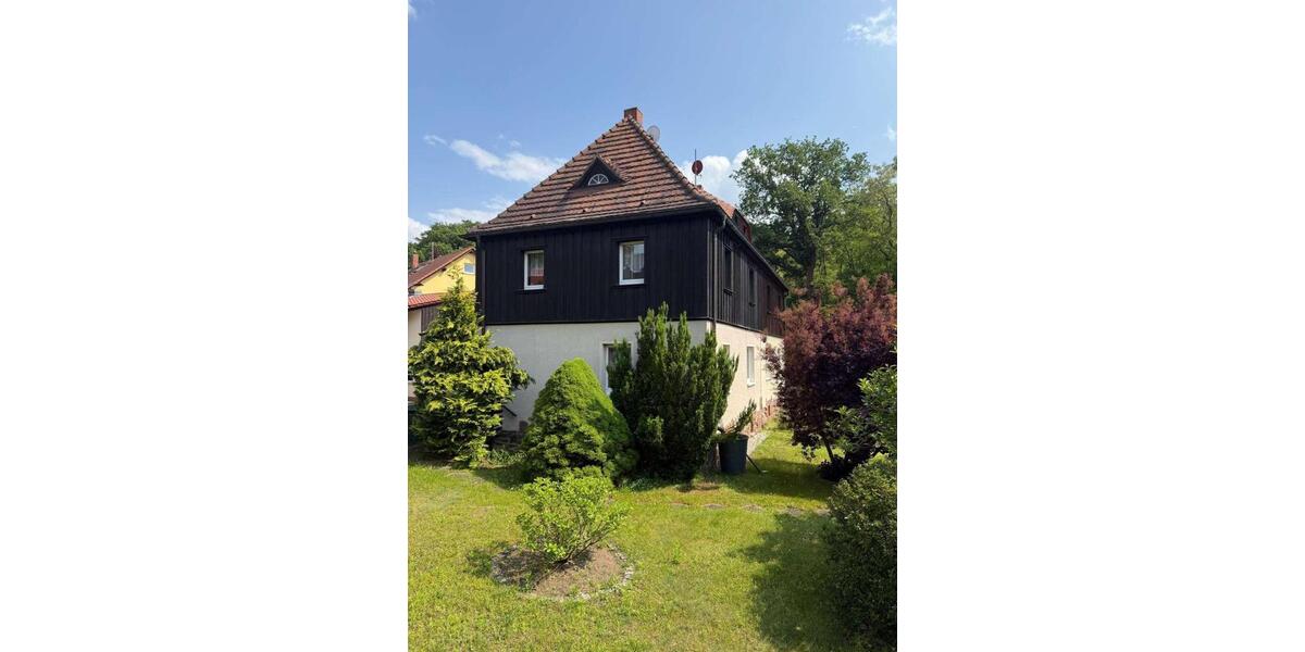 Doppelhaushälfte Radebeul - 6 Zimmer, 101 m&sup2;, 425.000&euro; | Angebot:25418584
