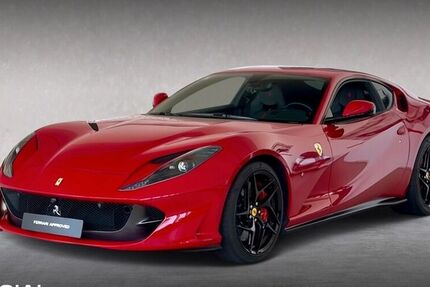 Ferrari 812