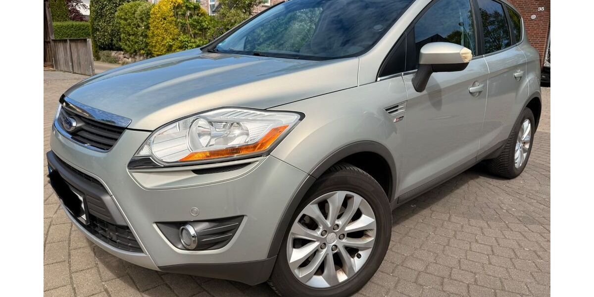 Ford Kuga 219.860 km 6.690 &euro; Bargteheide 22941