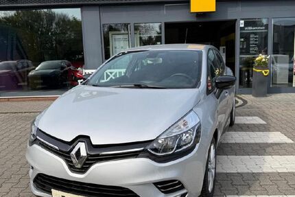 Renault Clio 92.400 km 9.990 &euro; Emstek-West 49685