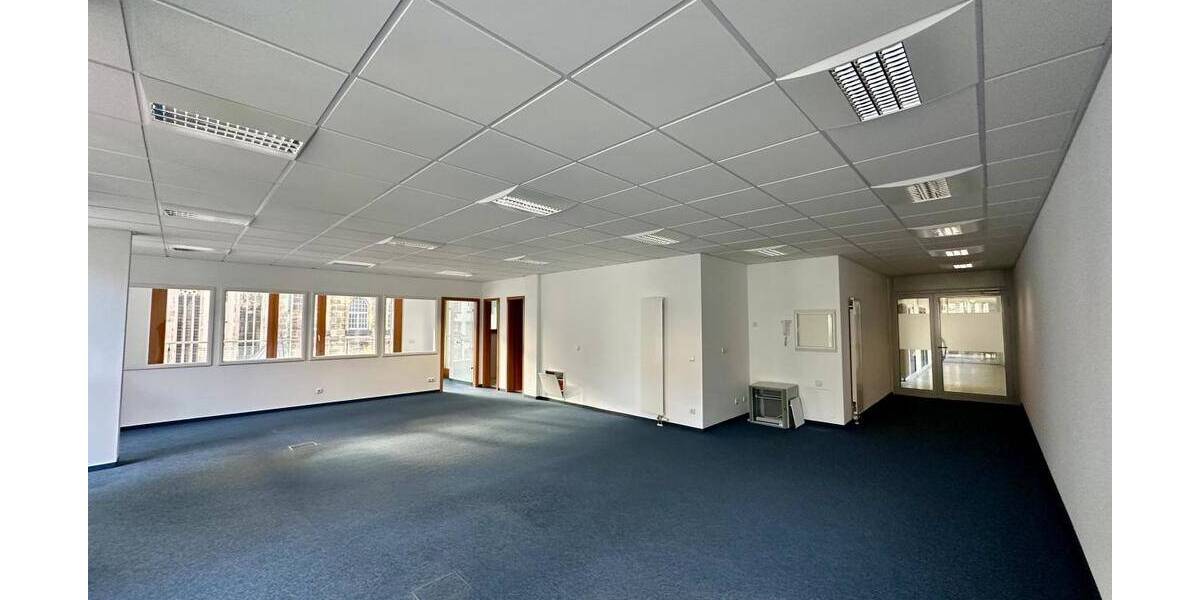 Gewerbeobjekt Chemnitz Zentrum - 2 Zimmer, 105 m&sup2;, 1.157&euro; | Angebot:26842193