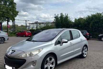 Peugeot 308 114.000 km 3.700 &euro; Stuttgart 70182