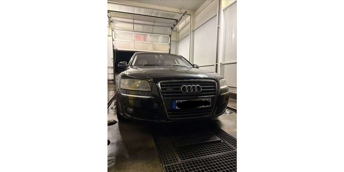 Audi A8 449.000 km 5.000 &euro; Stuttgart 70178