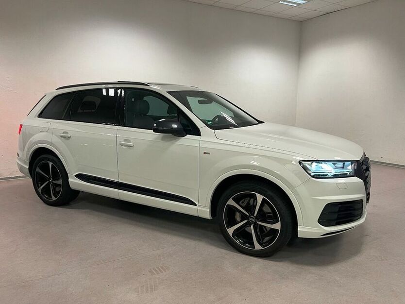 Q7