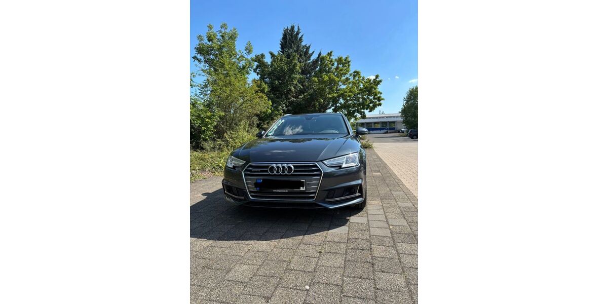 Audi A4 138.000 km 17.900 &euro; Denkingen 78588