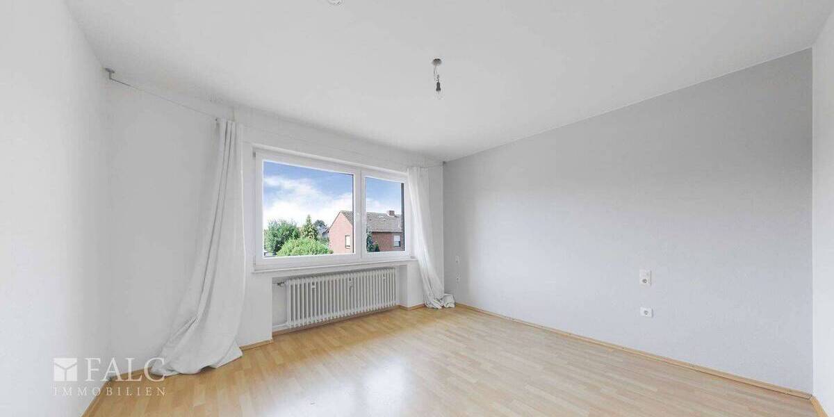 Mehrfamilienhaus, Wohnhaus Bedburg Kaster - 6 Zimmer, 151 m&sup2;, 340.000&euro; | Angebot:26910397