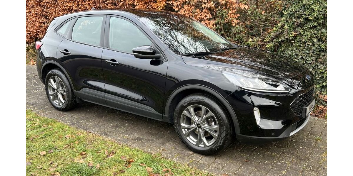 Ford Kuga 29.300 km 24.250 &euro; Hemmoor 21745