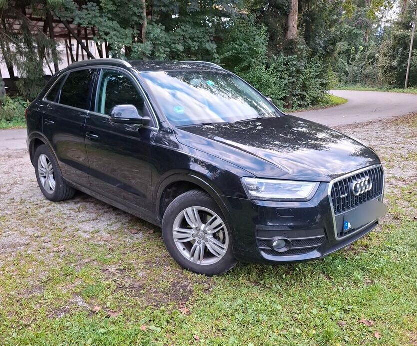 Audi Q3 202.000 km 12.750 € Haag 83537