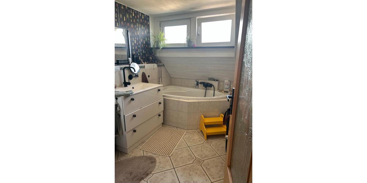 Doppelhaushälfte Aue-Bad Schlema Bad Schlema - 4 Zimmer, 120 m&sup2;, 239.000&euro; | Angebot:27492228