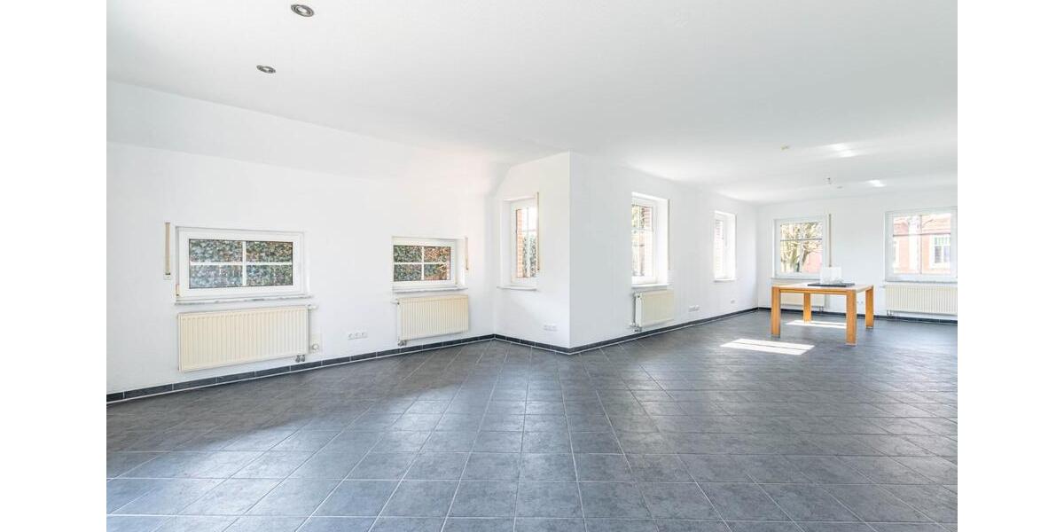 Einfamilienhaus Papenburg - 6 Zimmer, 150 m&sup2;, 1.470&euro; | Angebot:26345706