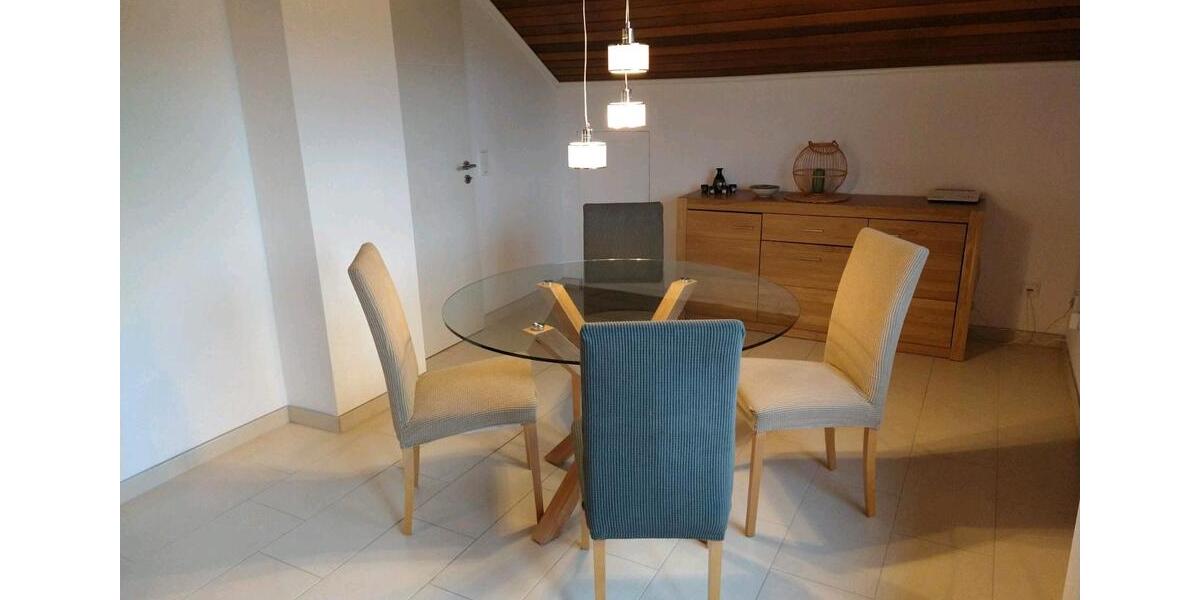 Dachgeschoßwohnung Zülpich - 3 Zimmer, 86 m&sup2;, 700&euro; | Angebot:25894285