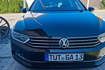 VW Passat Variant
