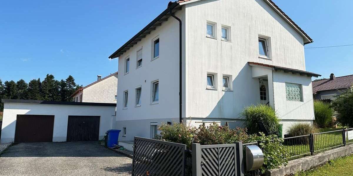 Haus zum Kaufen in Schöllnach 310.000 € 145 m² 5 zimmer