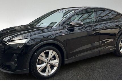 Audi Q4 e-tron 42.470 km 26.950 &euro; Hamburg 22529