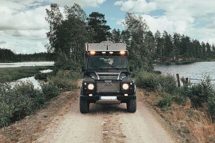 Land Rover Defender 280.000 km 26.499 &euro; Nienhagen 18211