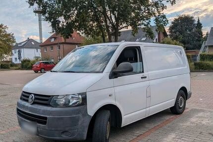 VW T5 Transporter 268.000 km 6.000 &euro; Lübbecke 32312