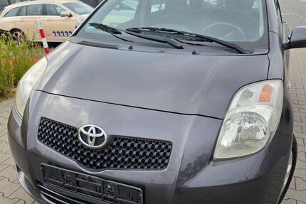 Toyota Yaris 37.000 km 6.500 &euro; Dietzenbach 63128