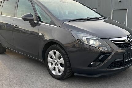 Opel Zafira 235.000 km 5.990 &euro; Herford 32049