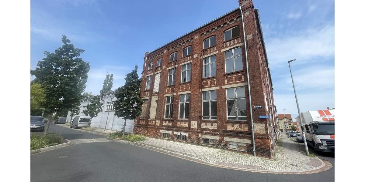 Stadtteil-Luckenwalde MFH (4 WE + 1 GE) & Rohbau -Ausbau zu MFH mit ca.1.000 - 1.200 qm Wohnfläche ! - Mehrfamilienhaus, Wohnhaus Luckenwalde | Angebot:27010157