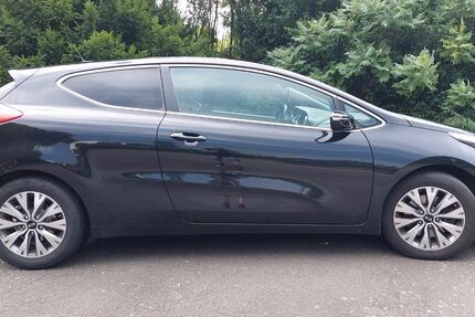 Kia ceed / Ceed 115.500 km 11.500 &euro; Freienhufen 01983