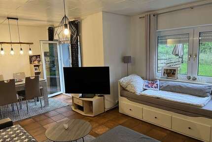 Wohnung zum Mieten in Eisenberg 400 € 40 m²