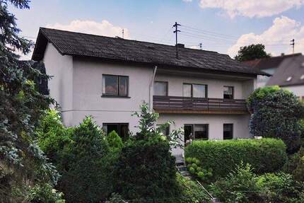 Weitblick inklusive - Einfamilienhaus eingebettet von Grün in Niederlinxweiler! 5 zimmer