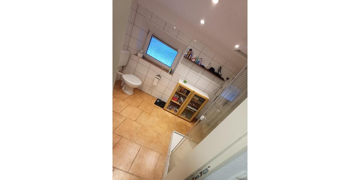 Einfamilienhaus Sande - 2 Zimmer, 80 m&sup2;, 900&euro; | Angebot:24735935