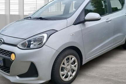 Hyundai i10 7.777 km 13.550 € Berlin 12351