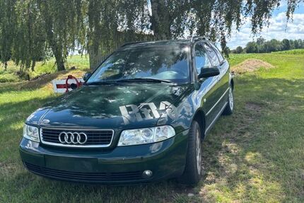 Audi A4 226.986 km 2.000 &euro; Bad Gottleuba-Berggießhübel 01816