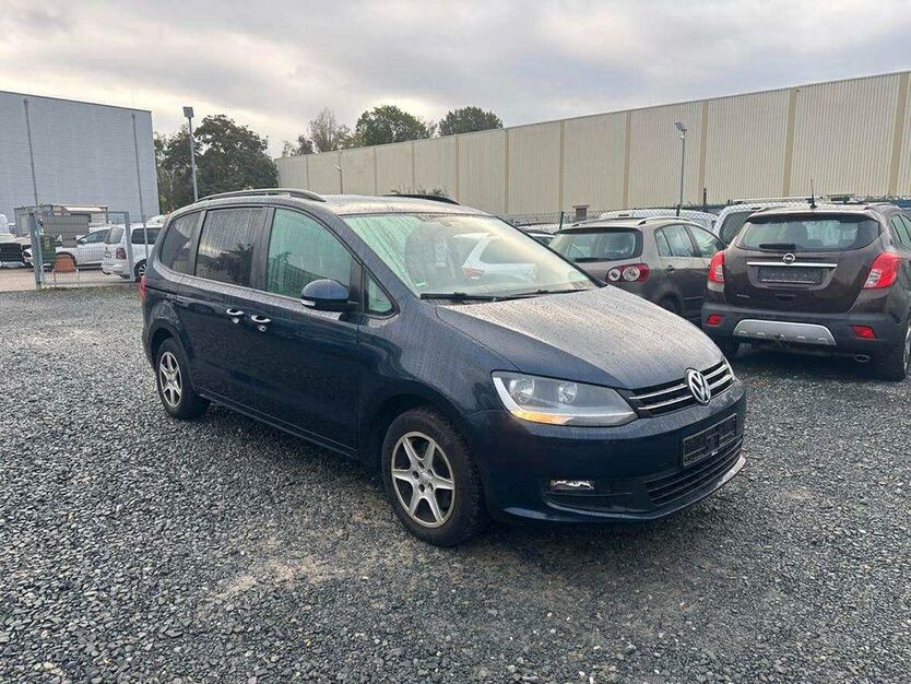VW Sharan 310.000 km 5.200 € Hannover 30179