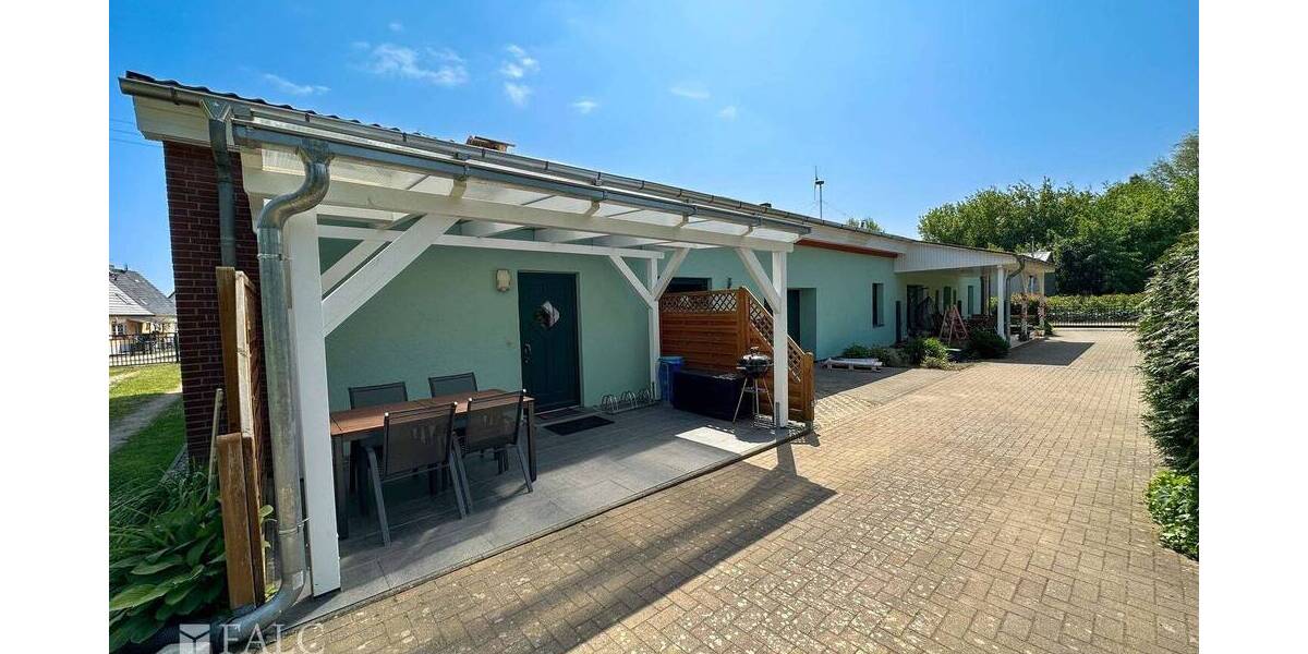Einfamilienhaus Ankershagen Friedrichsfelde - 9 Zimmer, 256 m&sup2;, 420.000&euro; | Angebot:25668634