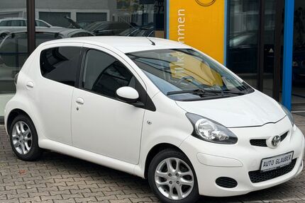 Toyota Aygo (X) 60.000 km 7.950 &euro; Rüsselsheim 65428