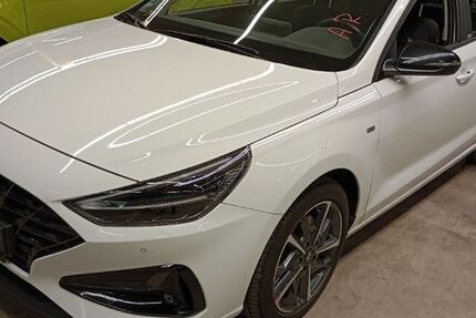 Hyundai i30 86.000 km 18.467 € Bad Langensalza 99947