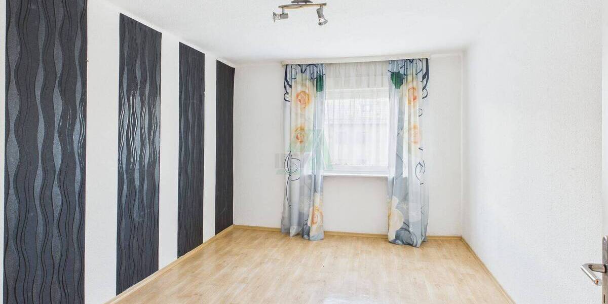 Etagenwohnung Sulzbach-Rosenberg Rosenberg - 2 Zimmer, 51 m&sup2;, 89.000&euro; | Angebot:25845674