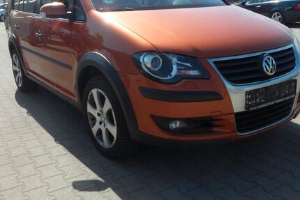 VW Touran 250.000 km 3.999 &euro; Boizenburg 19258