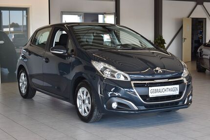 Peugeot 208 112.000 km 5.699 &euro; Düren 52351