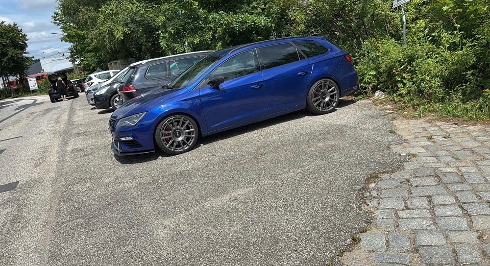 Seat Leon 125.000 km 22.000 &euro; Tornesch 25436