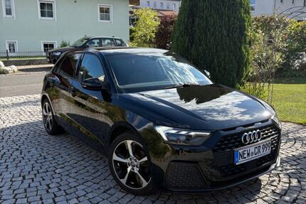 Audi A1 42.700 km 17.900 € Eschenbach 92676