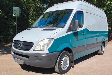 Mercedes-Benz Sprinter 198.000 km 14.999 &euro; Fürth 90763