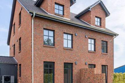 Haus Seestermühe - 4 Zimmer, 142 m&sup2;, 2.200&euro; | Angebot:25388119