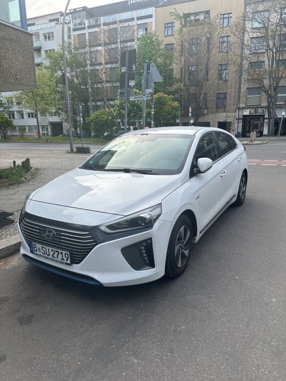 IONIQ