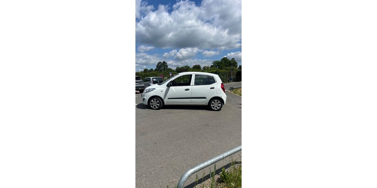 Hyundai i10 83.000 km 3.000 &euro; Frankfurt am Main 60435