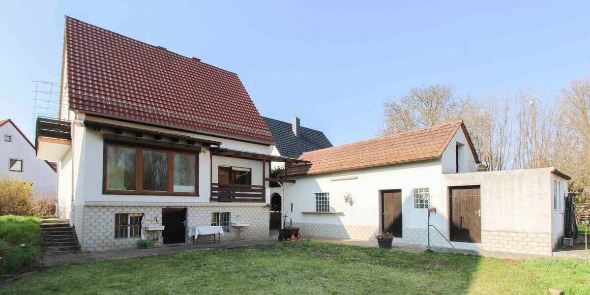 Mehrfamilienhaus, Wohnhaus Altrip - 6 Zimmer, 415.000&euro; | Angebot:26698521