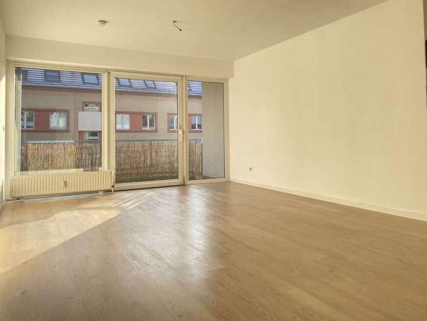 Wohnung zum Mieten in Magdeburg 310 € 35 m²