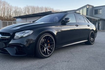 Mercedes-Benz E 63 AMG 160.000 km 46.900 &euro; Reinfeld 23858