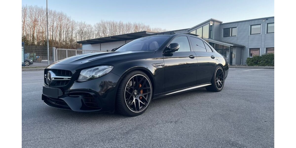 Mercedes-Benz E 63 AMG 160.000 km 46.900 &euro; Reinfeld 23858