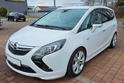 Opel Zafira Tourer 295.560 km 5.000 &euro; Grafenwöhr 92655