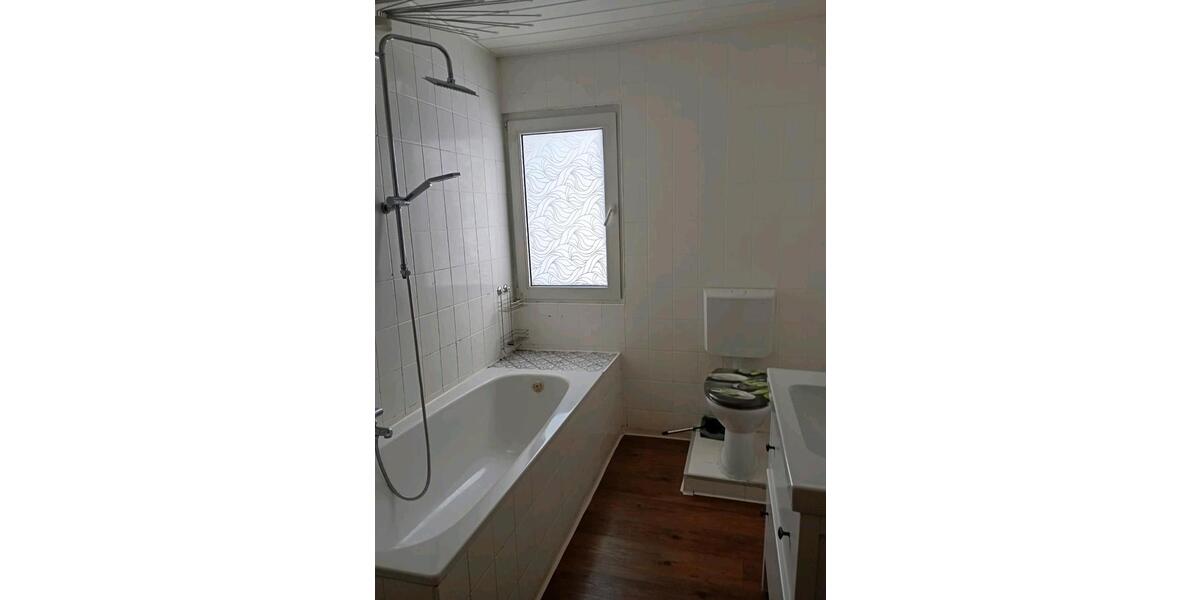 Dachgeschoßwohnung Kulmbach Blaich - 4 Zimmer, 85 m&sup2;, 650&euro; | Angebot:26682610