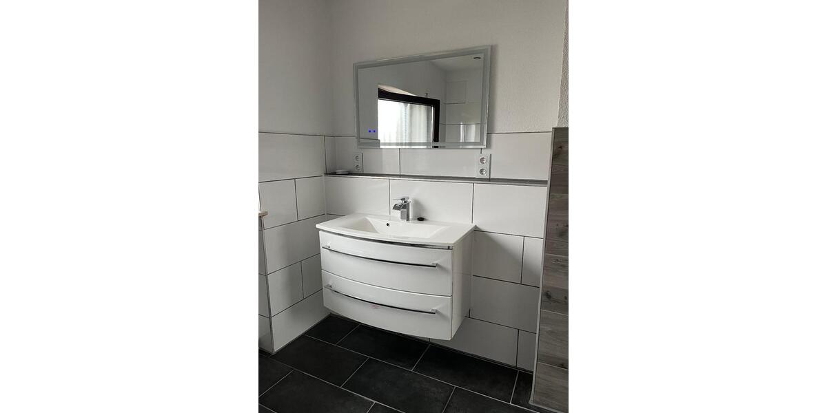 Etagenwohnung Kirchhain - 4 Zimmer, 70 m&sup2;, 830&euro; | Angebot:26066893